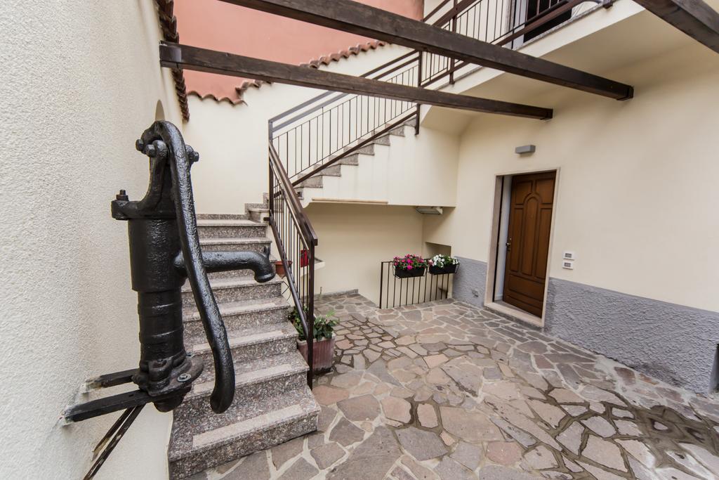 B&B Corte Sul Naviglio Cin I T 0 1 5 0 7 0 C 1 3 X U I L Q C V Cernusco Sul Naviglio Exterior foto