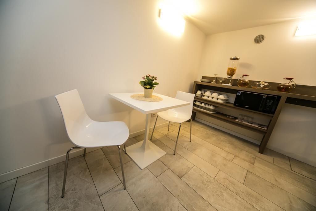 B&B Corte Sul Naviglio Cin I T 0 1 5 0 7 0 C 1 3 X U I L Q C V Cernusco Sul Naviglio Exterior foto