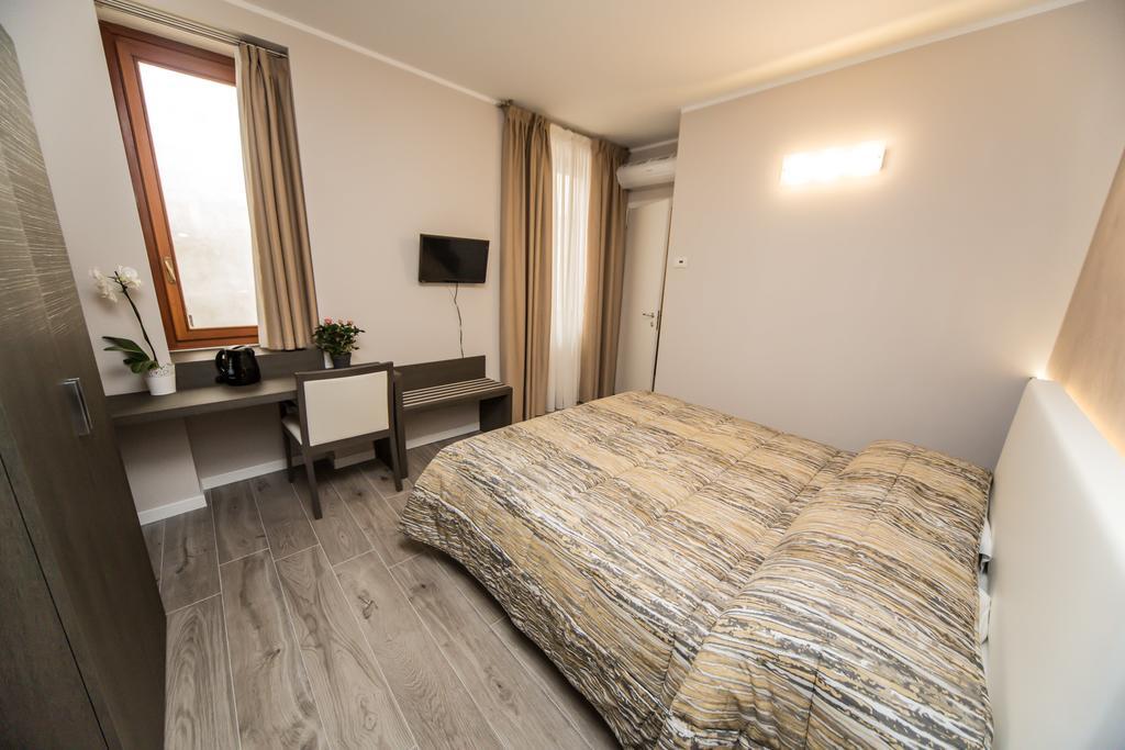 B&B Corte Sul Naviglio Cin I T 0 1 5 0 7 0 C 1 3 X U I L Q C V Cernusco Sul Naviglio Exterior foto